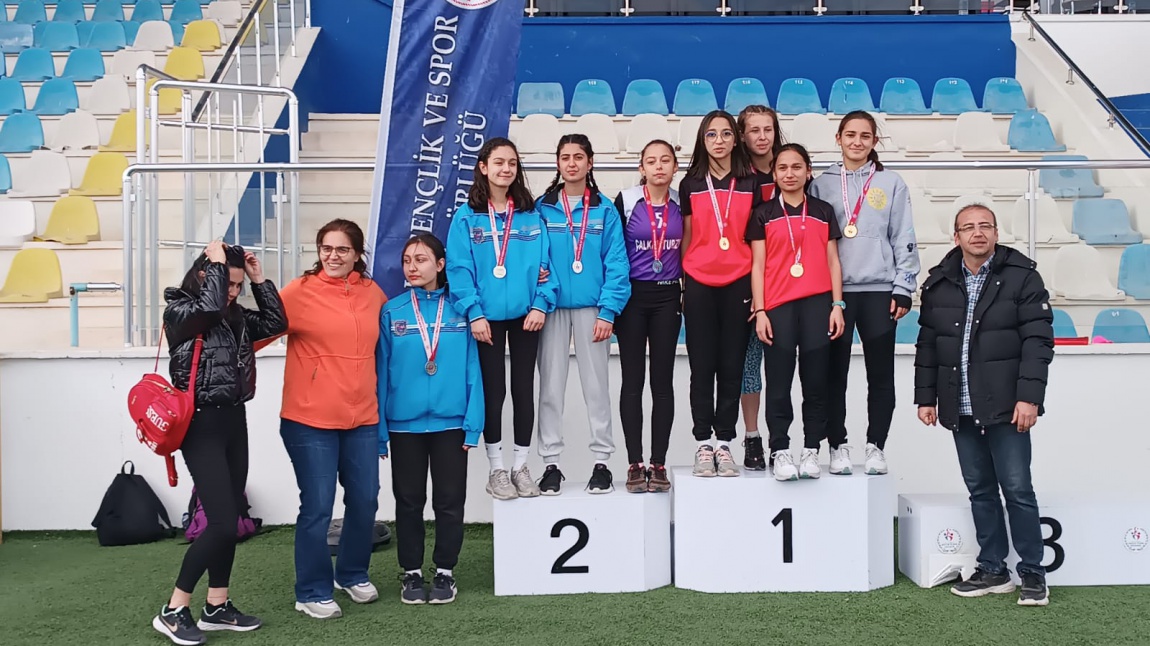 Okulumuz Atletizm Takımı Kırıkkale Okullar Arası 